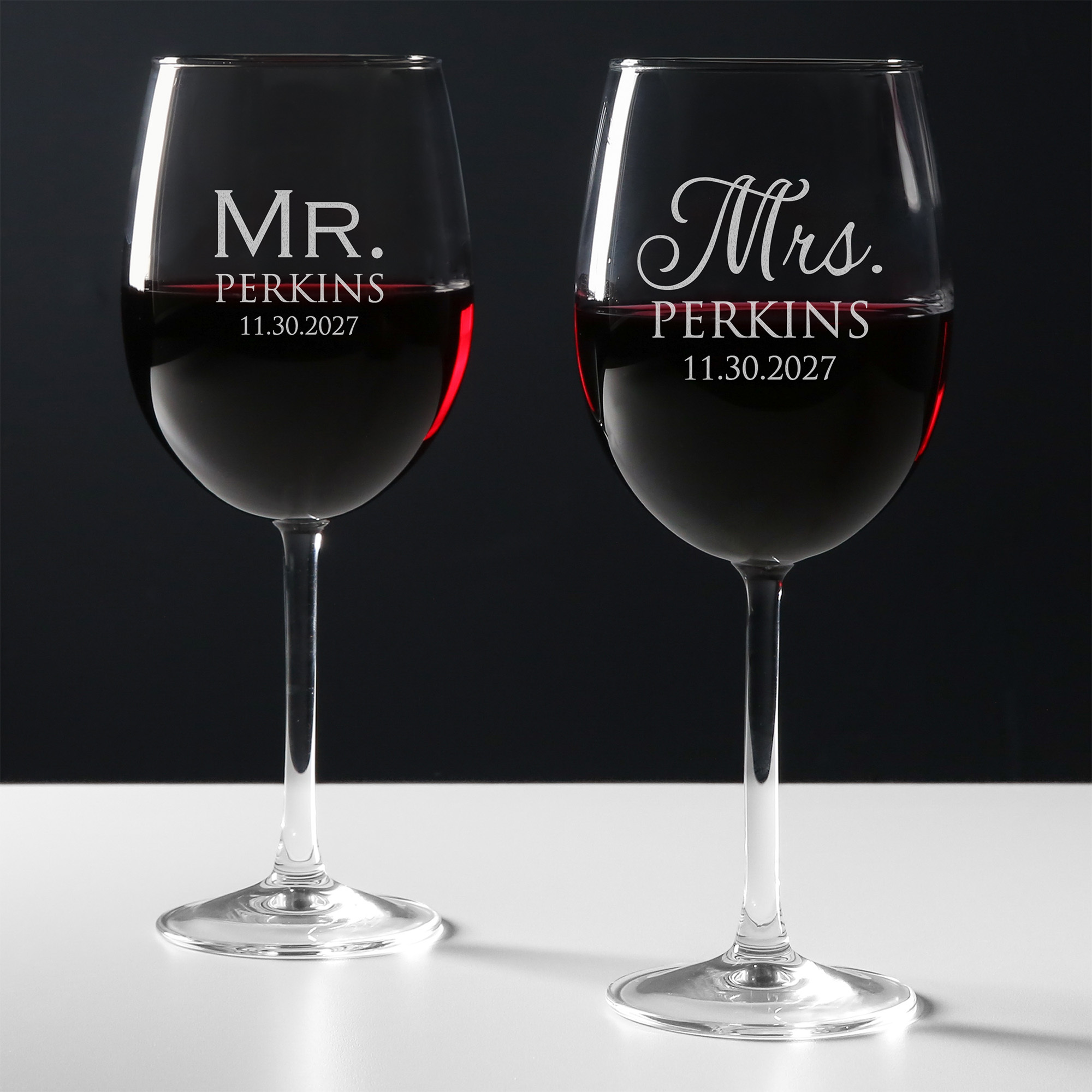 Personalized Mr and Mrs Wine Glasses